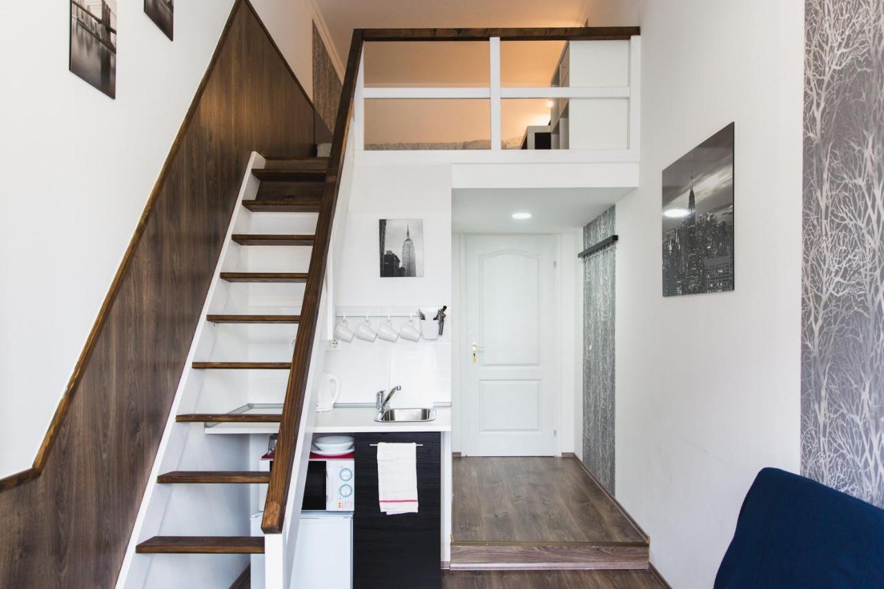Charming Budget Lofts In The City Centre Budapest Bagian luar foto